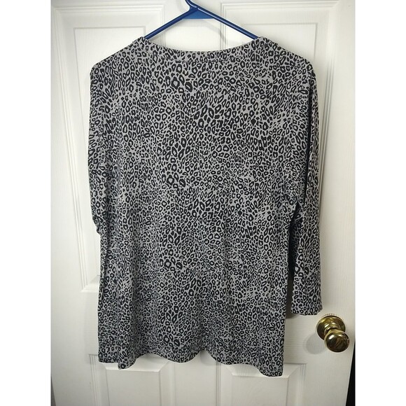 Fresh Woman L Knit Blouse Grey Black Cheetah 3/4 Sleeve Pullover Casual - Picture 9 of 9